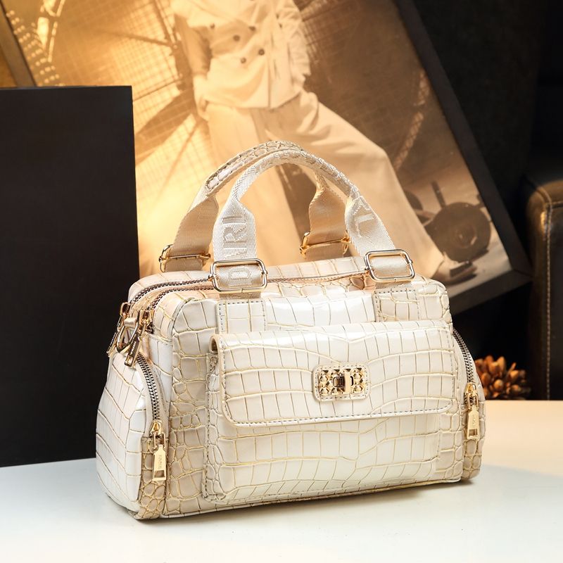 Women Bags Branded Sale - กระเป๋าหนังคุณภาพสูงแบรนด์ดีไซเนอร์สุดหรู กระเป๋าสะพายไหล่แฟชั่นผู้หญิงแบบถือ กระเป๋าสะพายข้างเรียบง่าย ขายดี