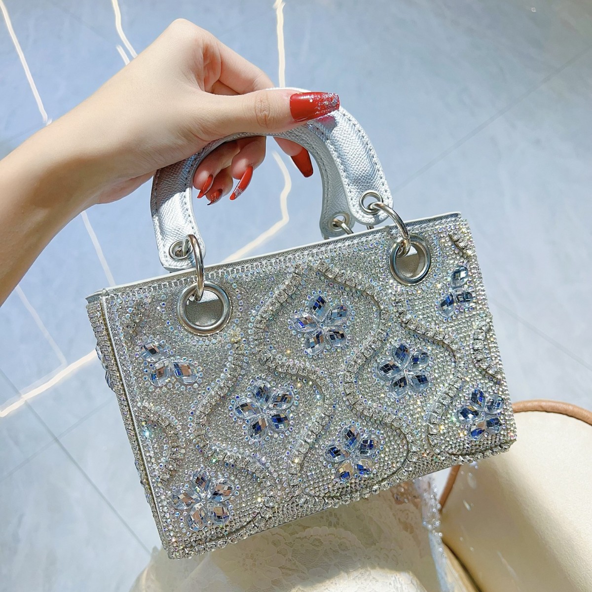 กระเป๋าถือแฟชั่นแบรนด์ดีไซเนอร - Women Bags Branded Sale บทวิจารณ์และราคา